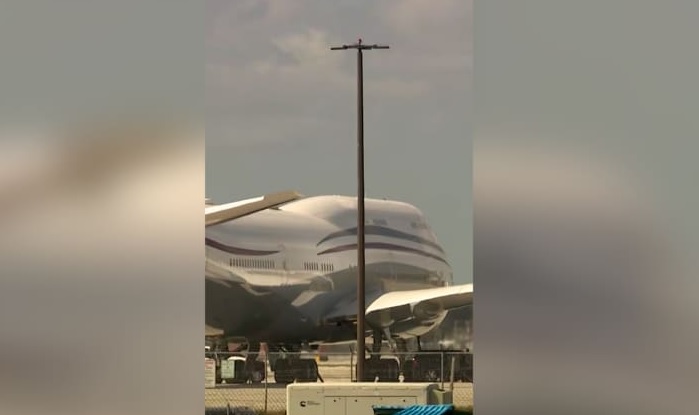 البيت الأبيض يحسم الجدل حول "الطائرة القطر